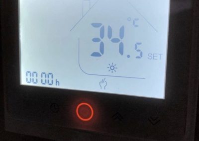 Jobbfólia termosztát